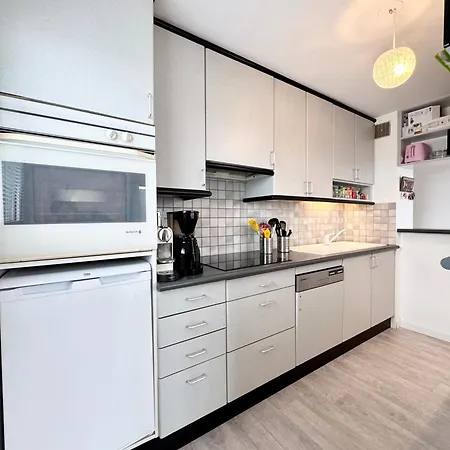 T2 Au Calme Balcon Expose Plein Sud Apartment